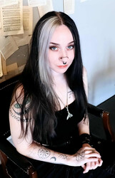 Haunting the Hunter | Book by Hanna Harp | Official Publisher Page