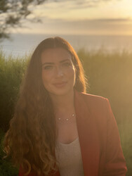 Chloe Poulain