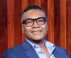 Eric Velasquez