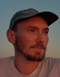 Sean Lewis