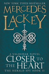 Closer to the Heart (The Herald Spy Book 2)