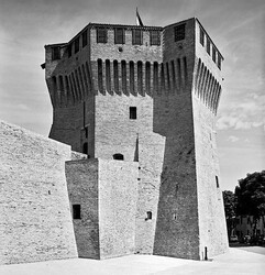 Francesco di Giorgio Martini's Fortress Complexes Francesco di Giorgio Martini's Fortress Complexes