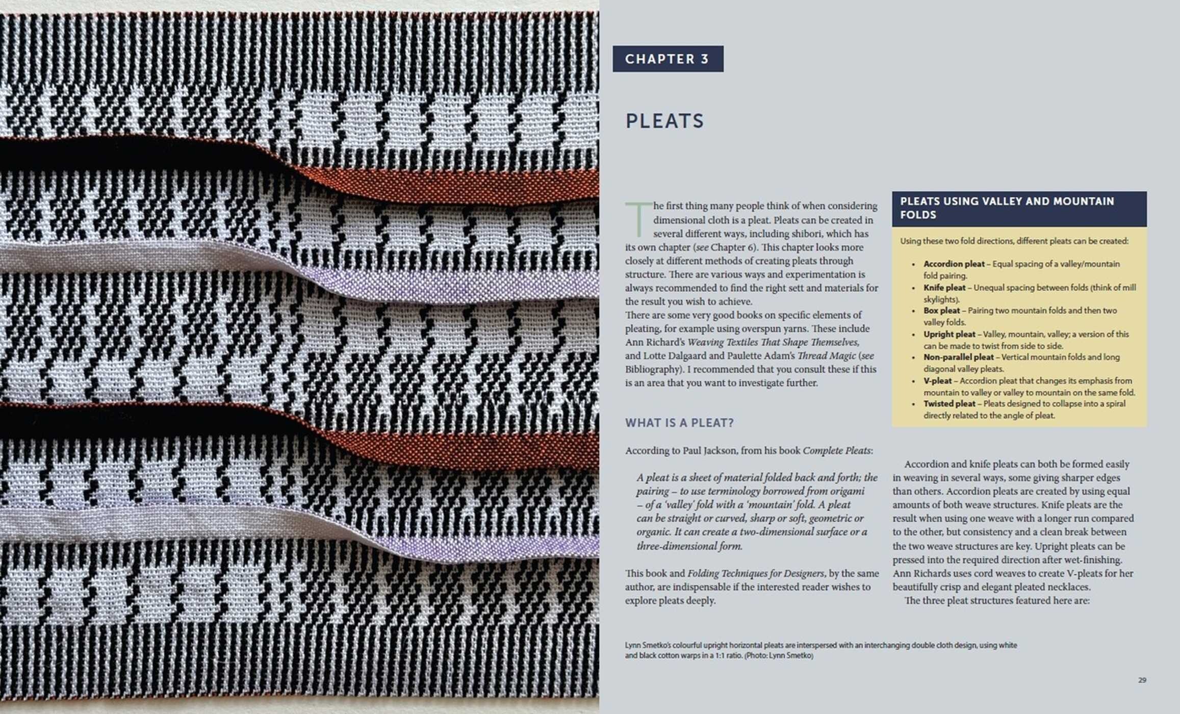 Creative Dimensions in Weaving