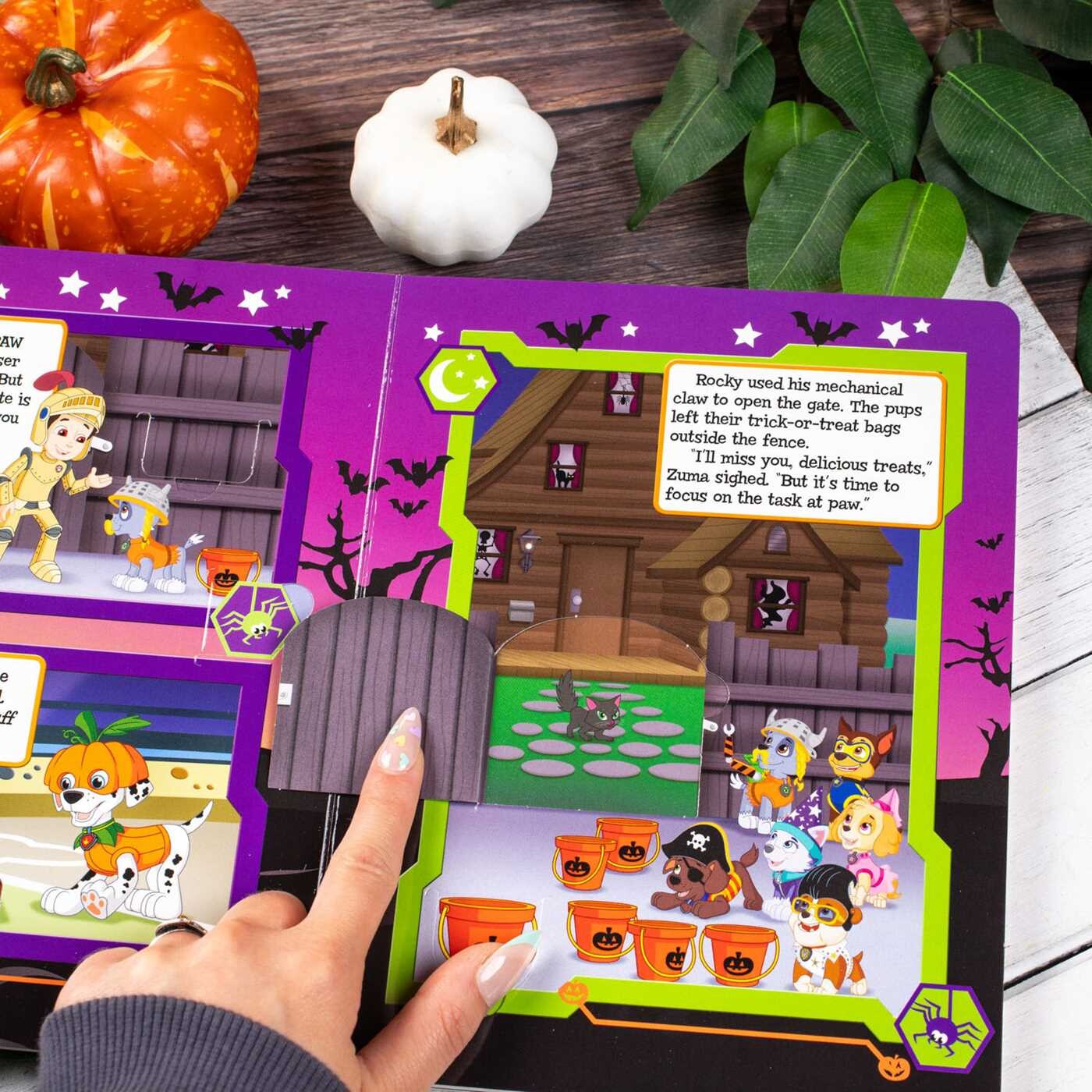 PAW Patrol: Pup-Tastic Halloween | Book by MacKenzie Buckley, Jason ...