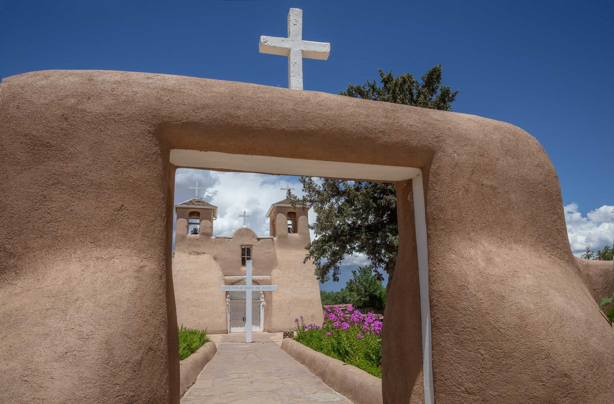 Gardens of the Taos Artists