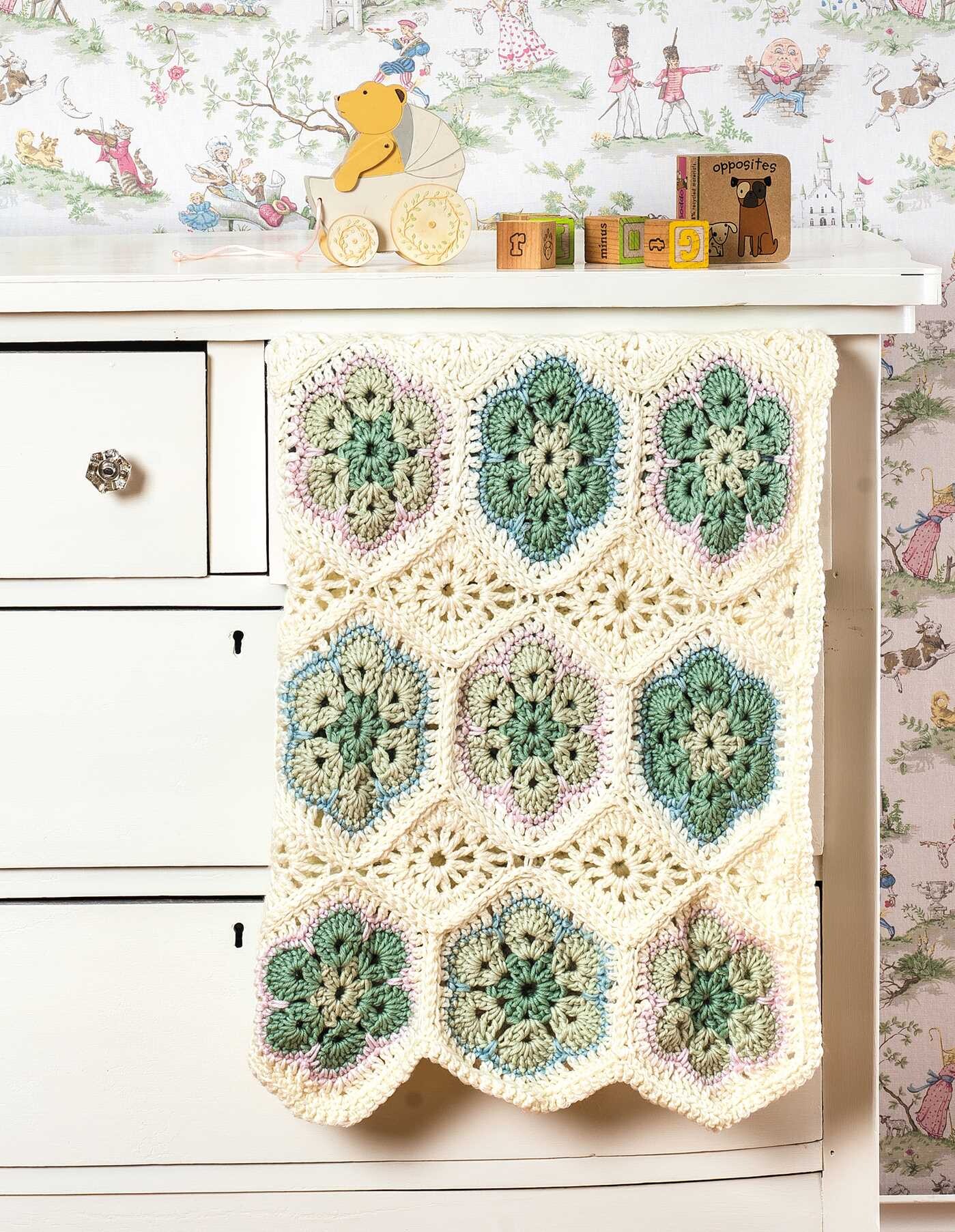 Learn to Crochet African Flower Motifs