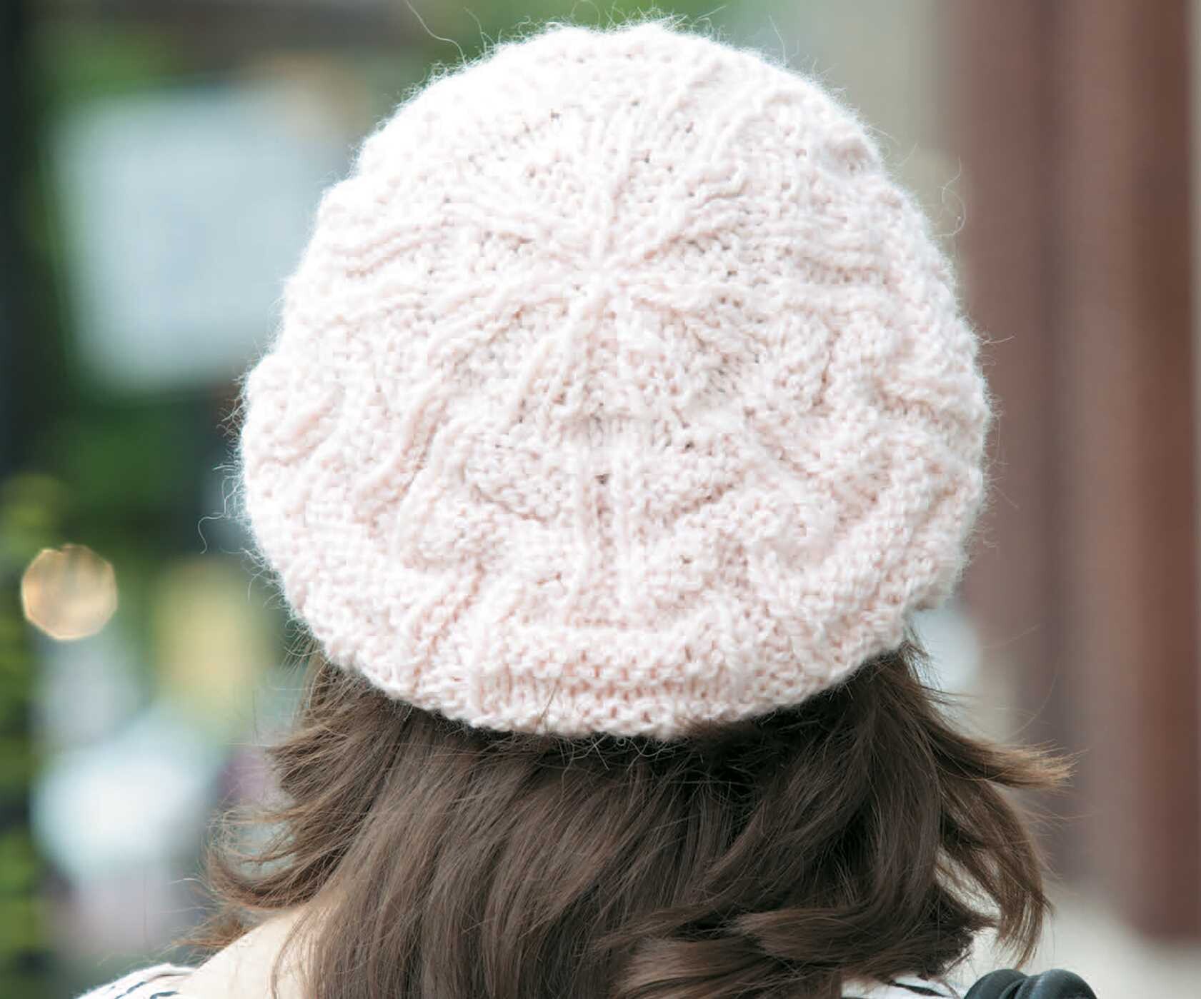Knit Celebrity Slouchy Beanies for the Family Book 2