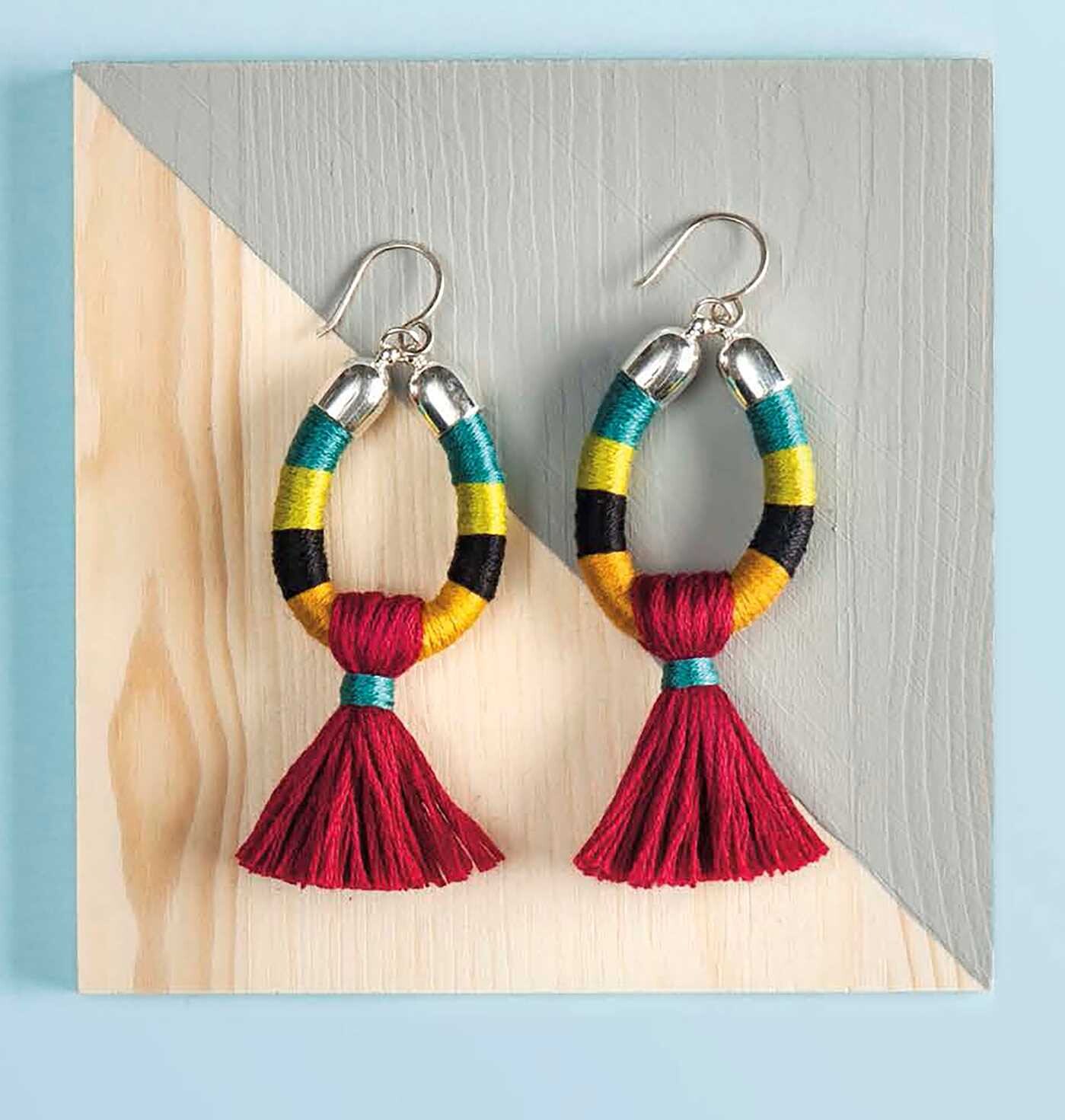 Top-Notch Tassels & Pom-Poms
