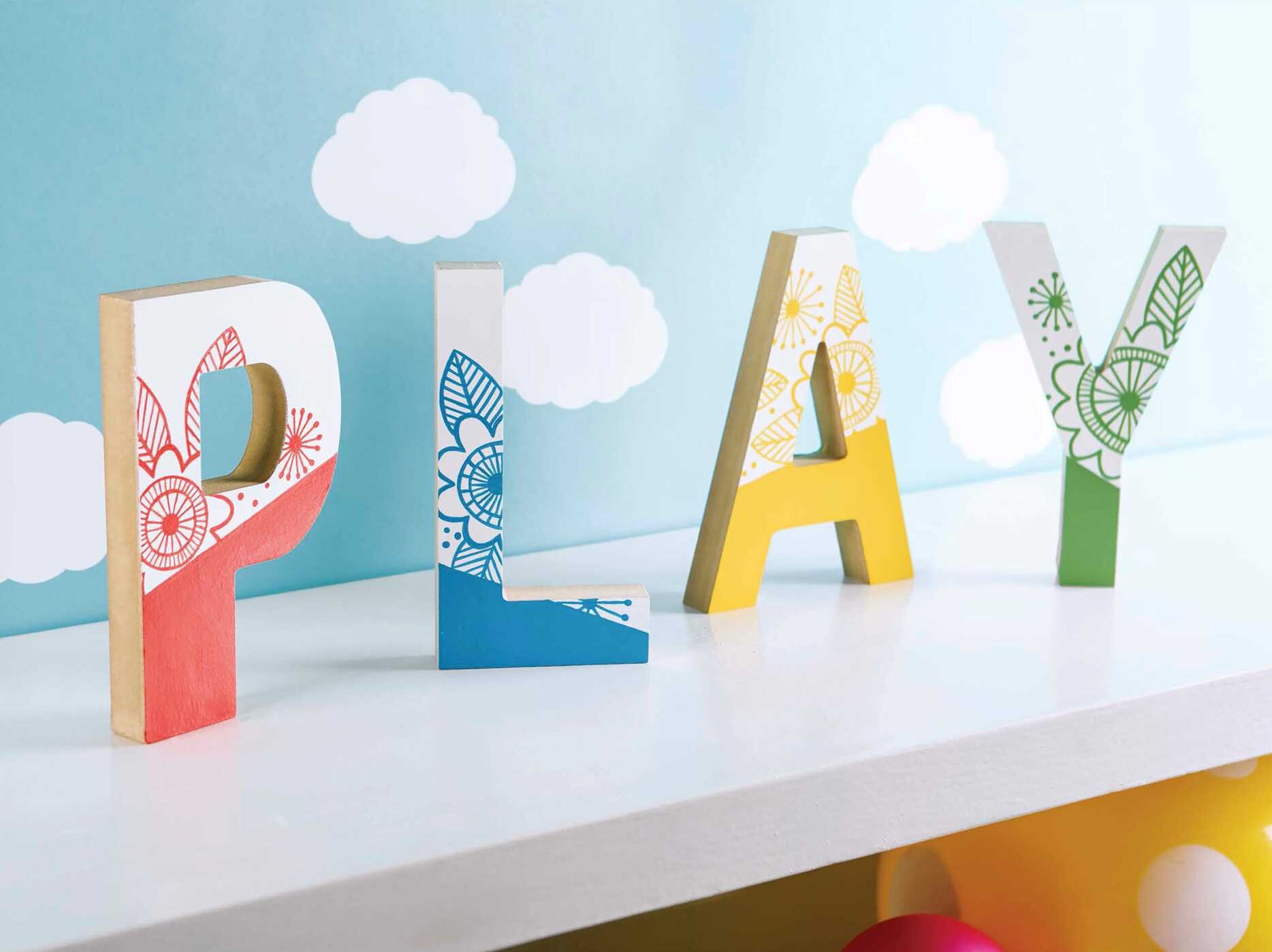 Initial It!—15 Projects using simple techniques to embellish wood letters, wreaths, pallet signs, and other crafty accents