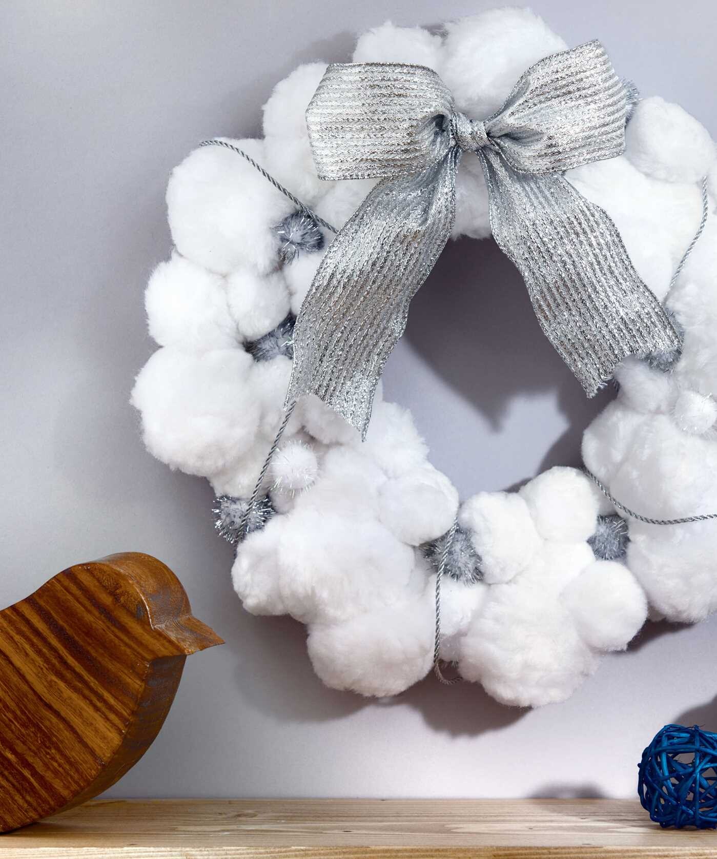 Pom-Pom Crafts