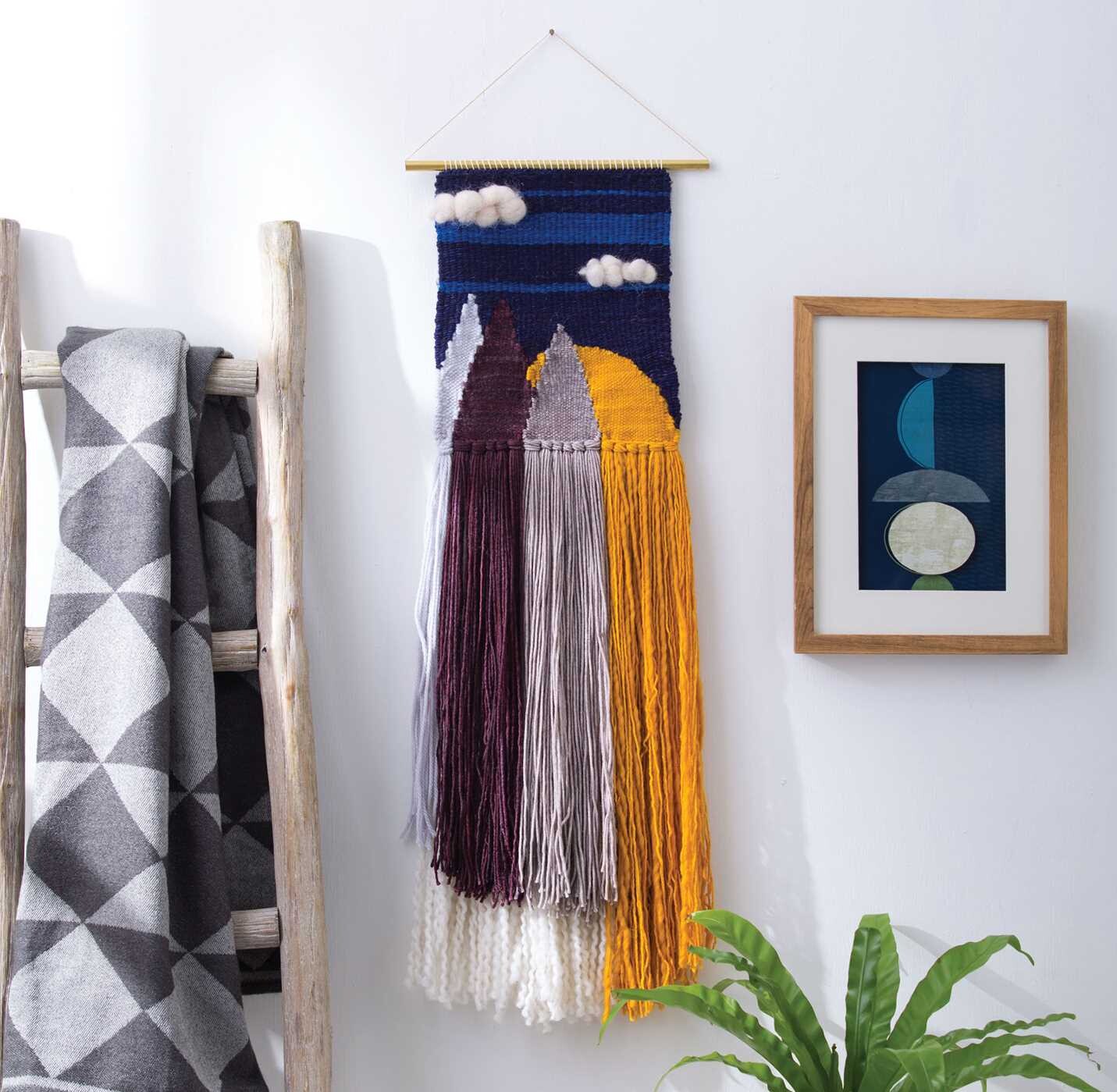 Learn to Make Woven Wall Hangings