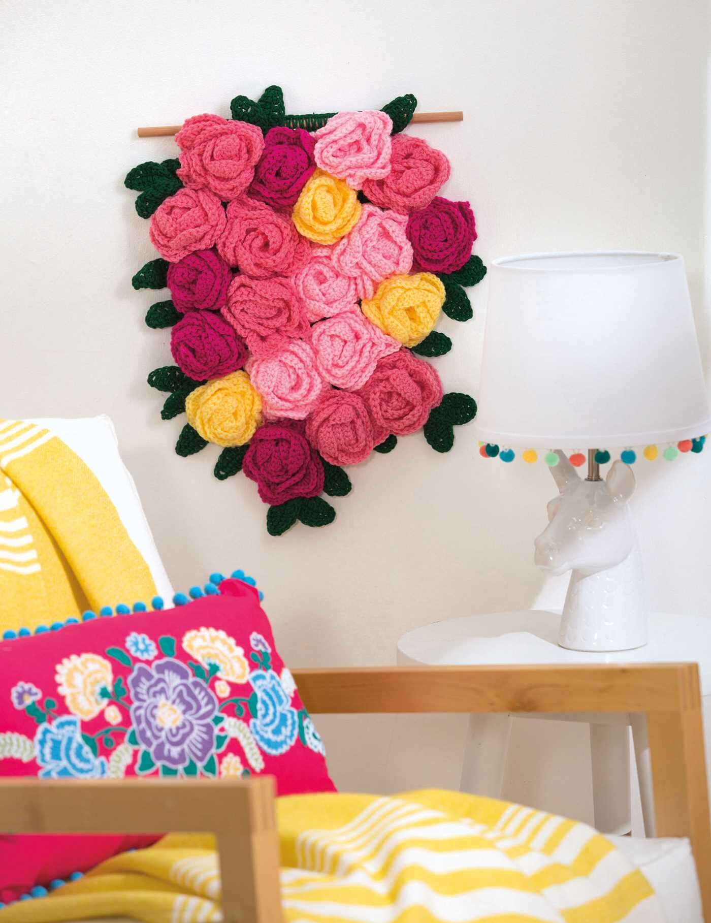 Wall Hangings—8 Stylish Projects to Define Your Space!