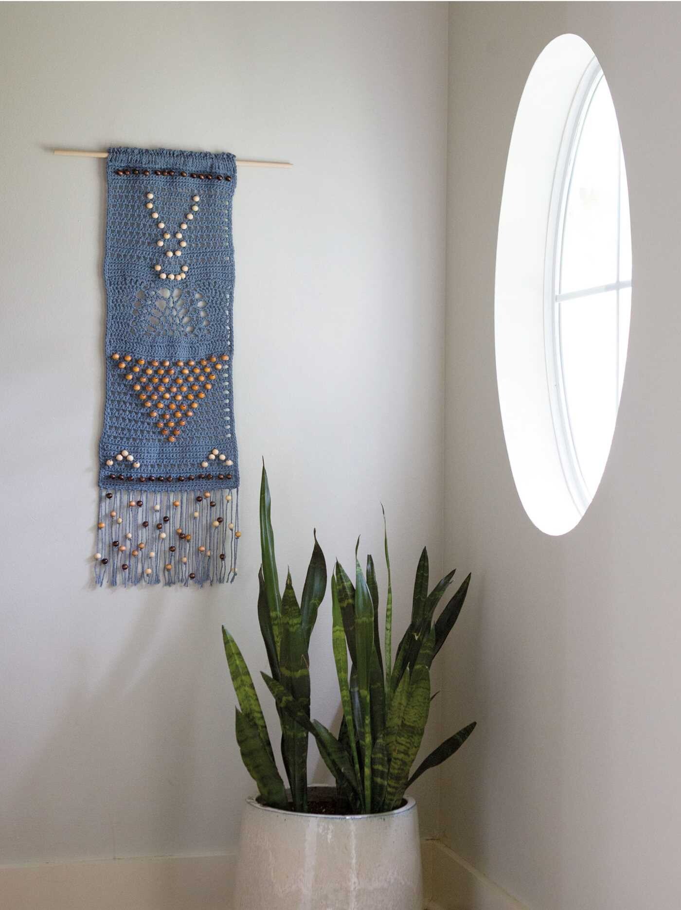 Wall Hangings—8 Stylish Projects to Define Your Space!