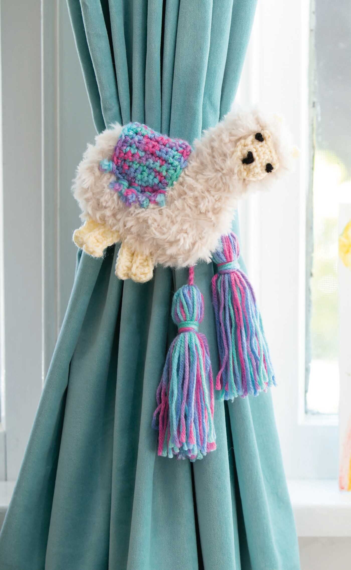 Huggable Tie Backs