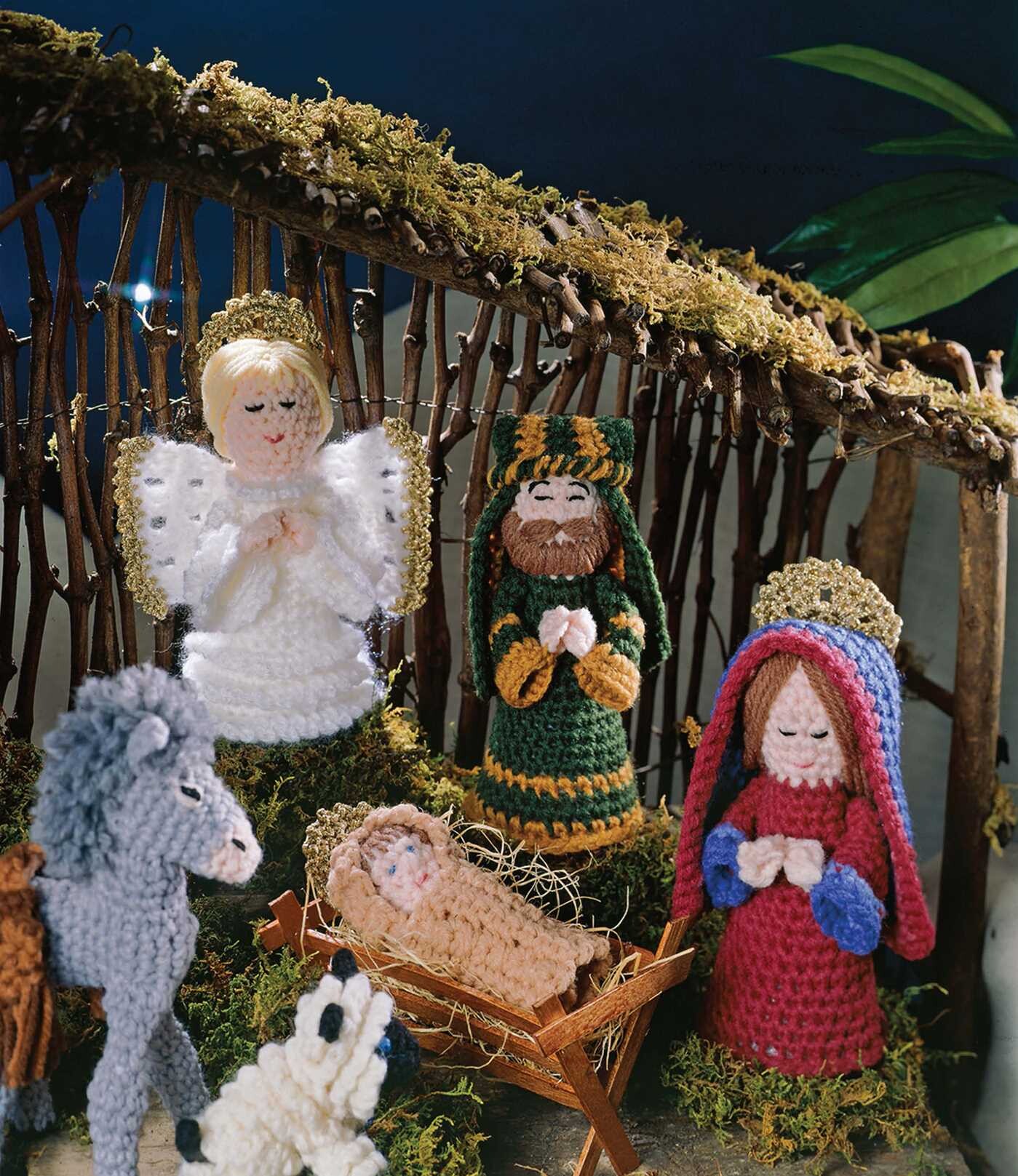Away in a Manger—A Crochet Nativity