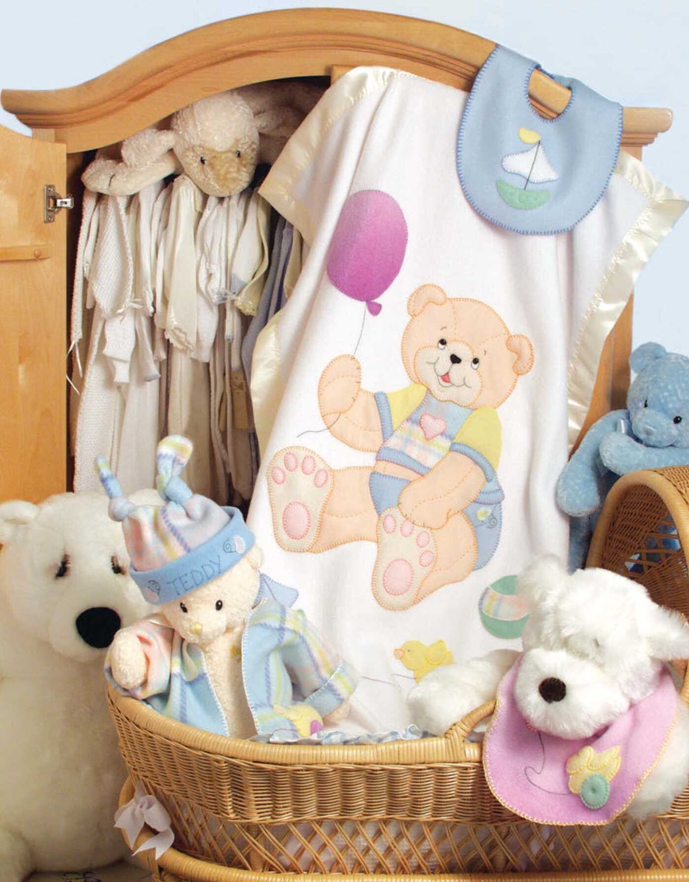 Baby Quilts and More—18 Projects; Appliqued Fleece Projects: Quilts, Hats, Bibs, Pillow, Door Hanger, Jackets