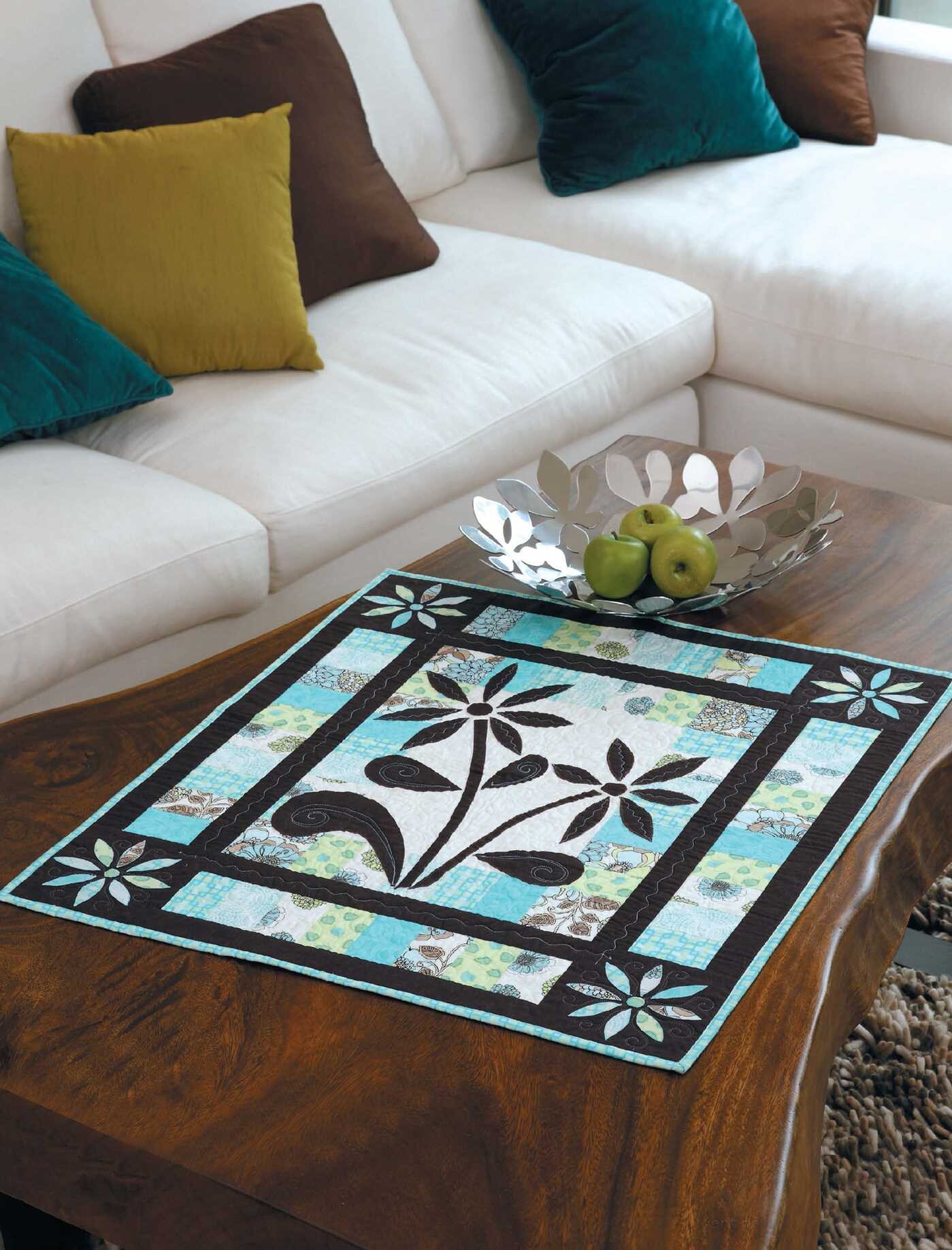 City Walks—10 Contemporary Quilt Designs