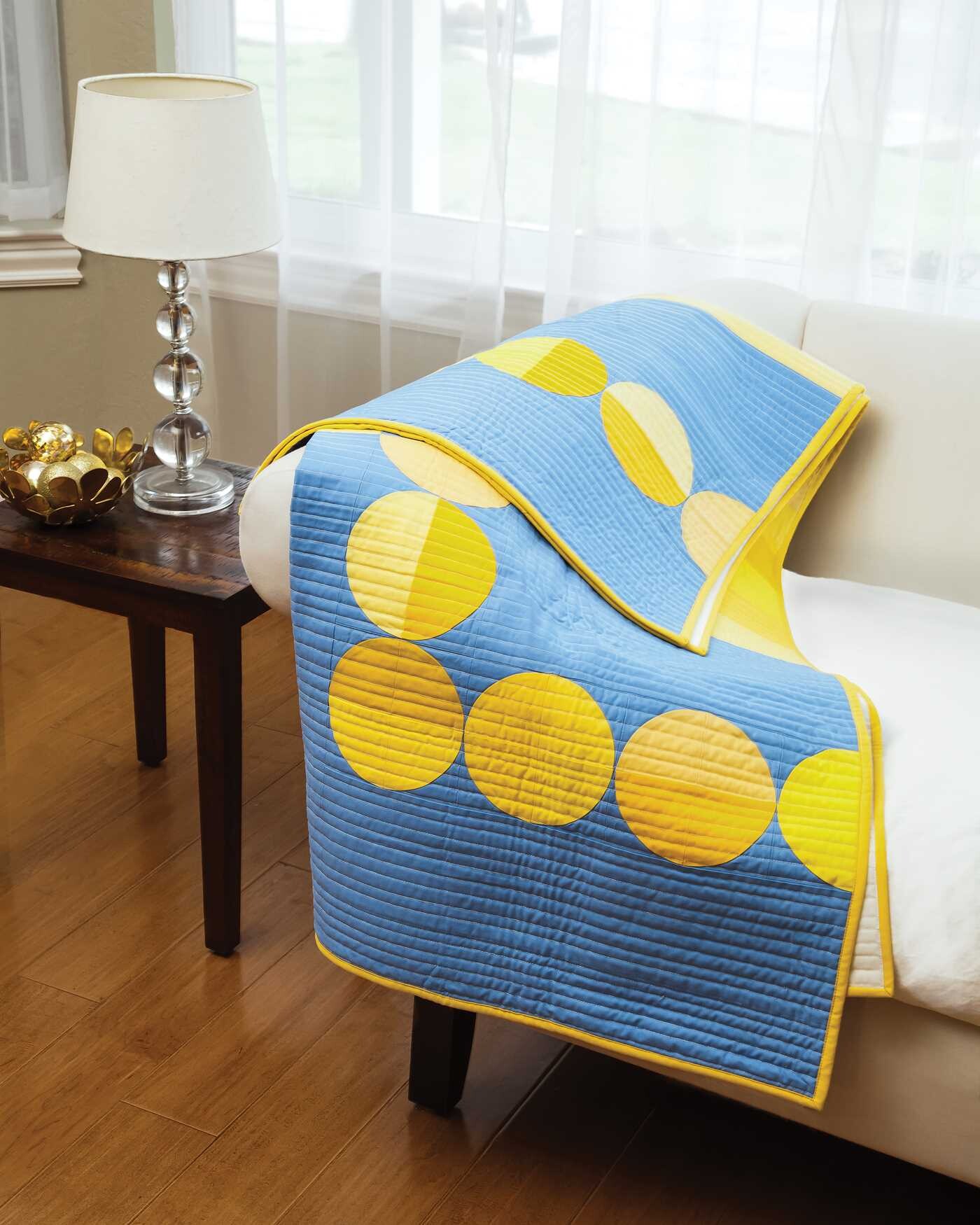 Quilt Modern Curves & Bold Stripes