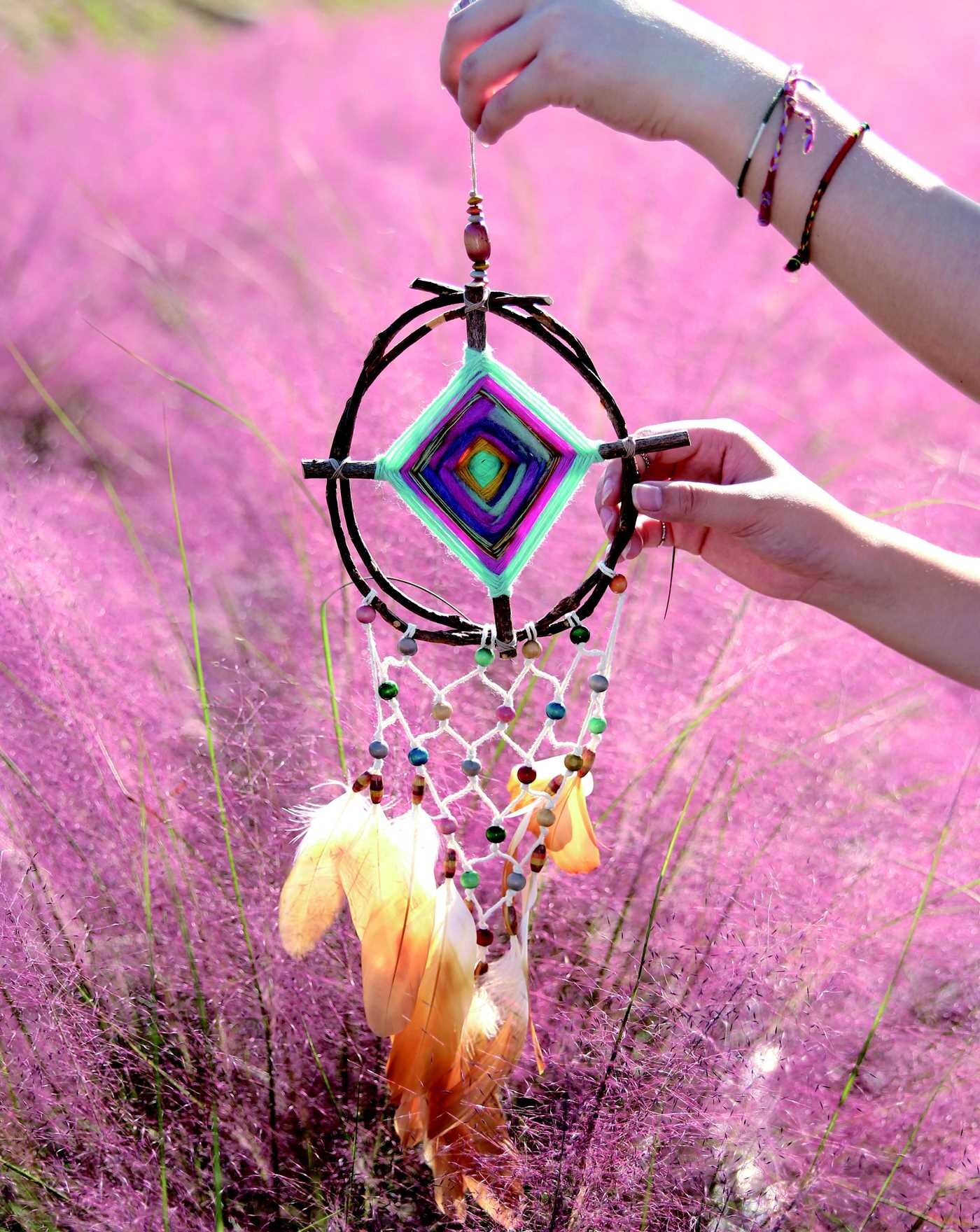 Create Dream Catchers