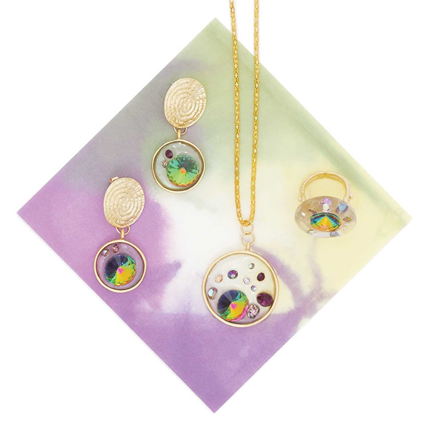 Design Resin Jewelry