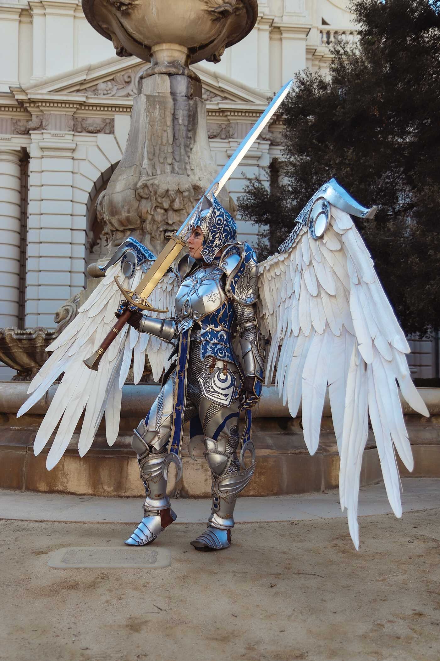 Giant Cosplay Props