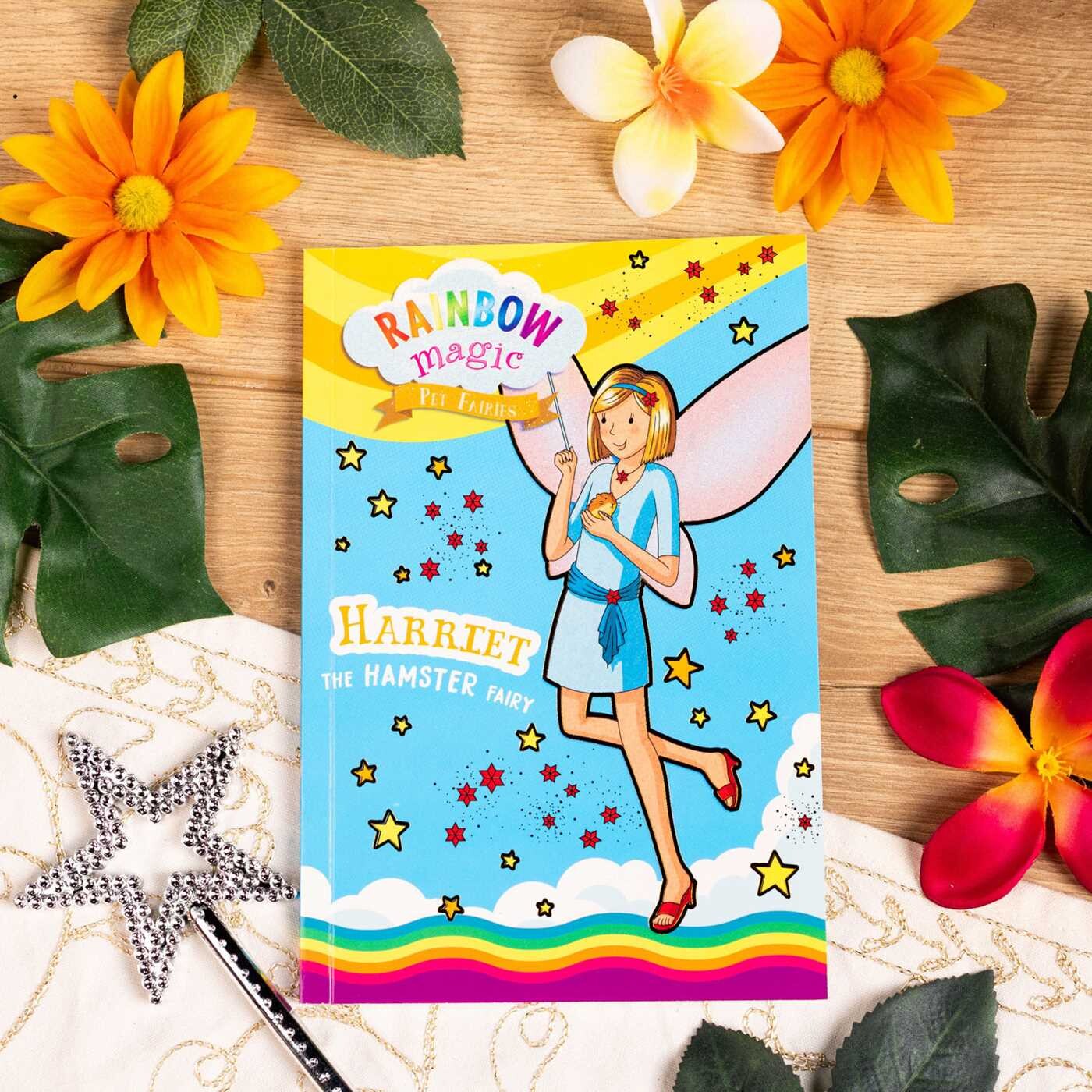Rainbow Magic Pet Fairies Book #5: Harriet the Hamster Fairy