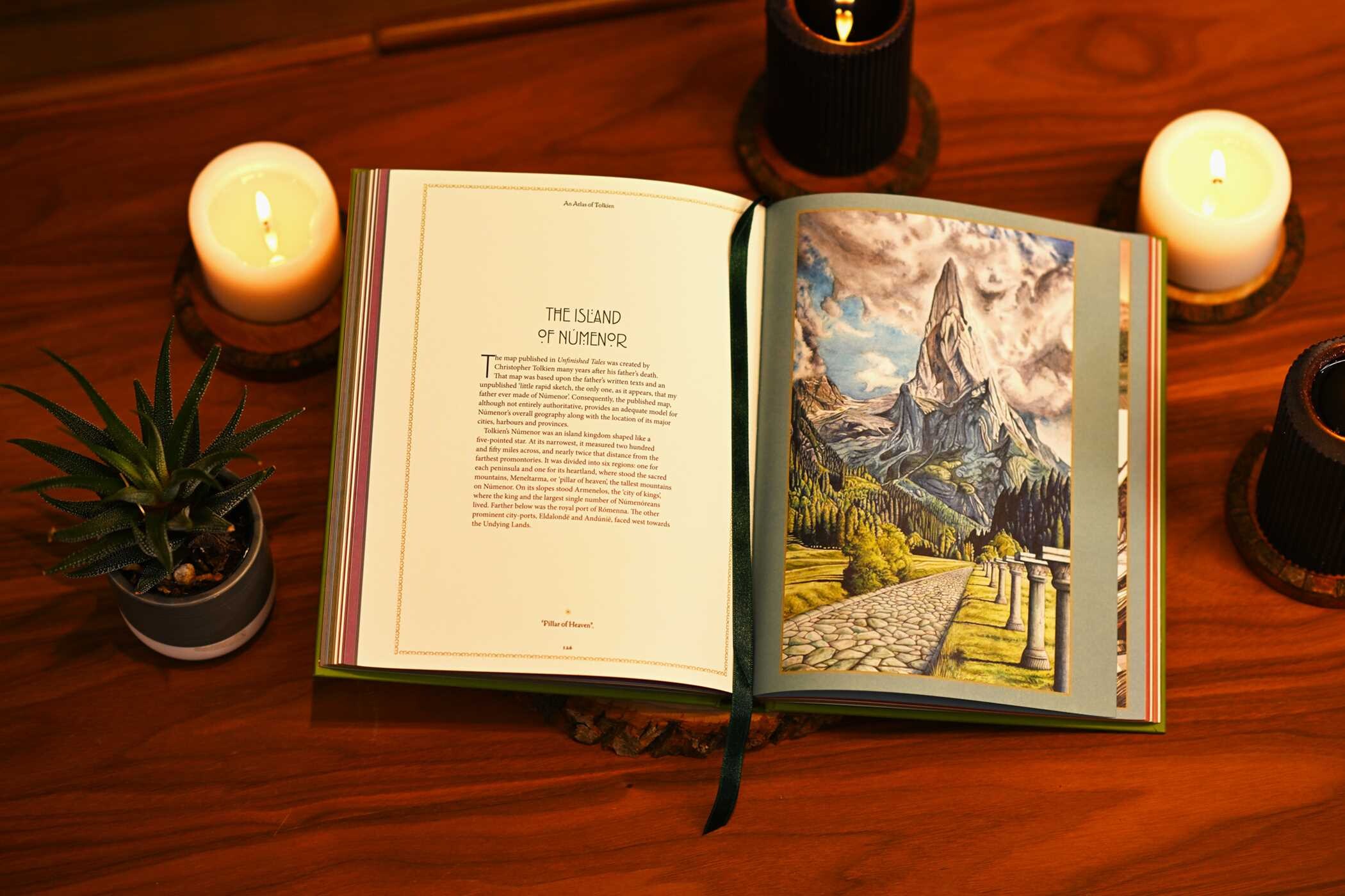 Atlas of Tolkien Deluxe Edition - Tolkien Reference Book for All Ages, Illustrated Lord of the Rings Guide, Maps of Middle-earth