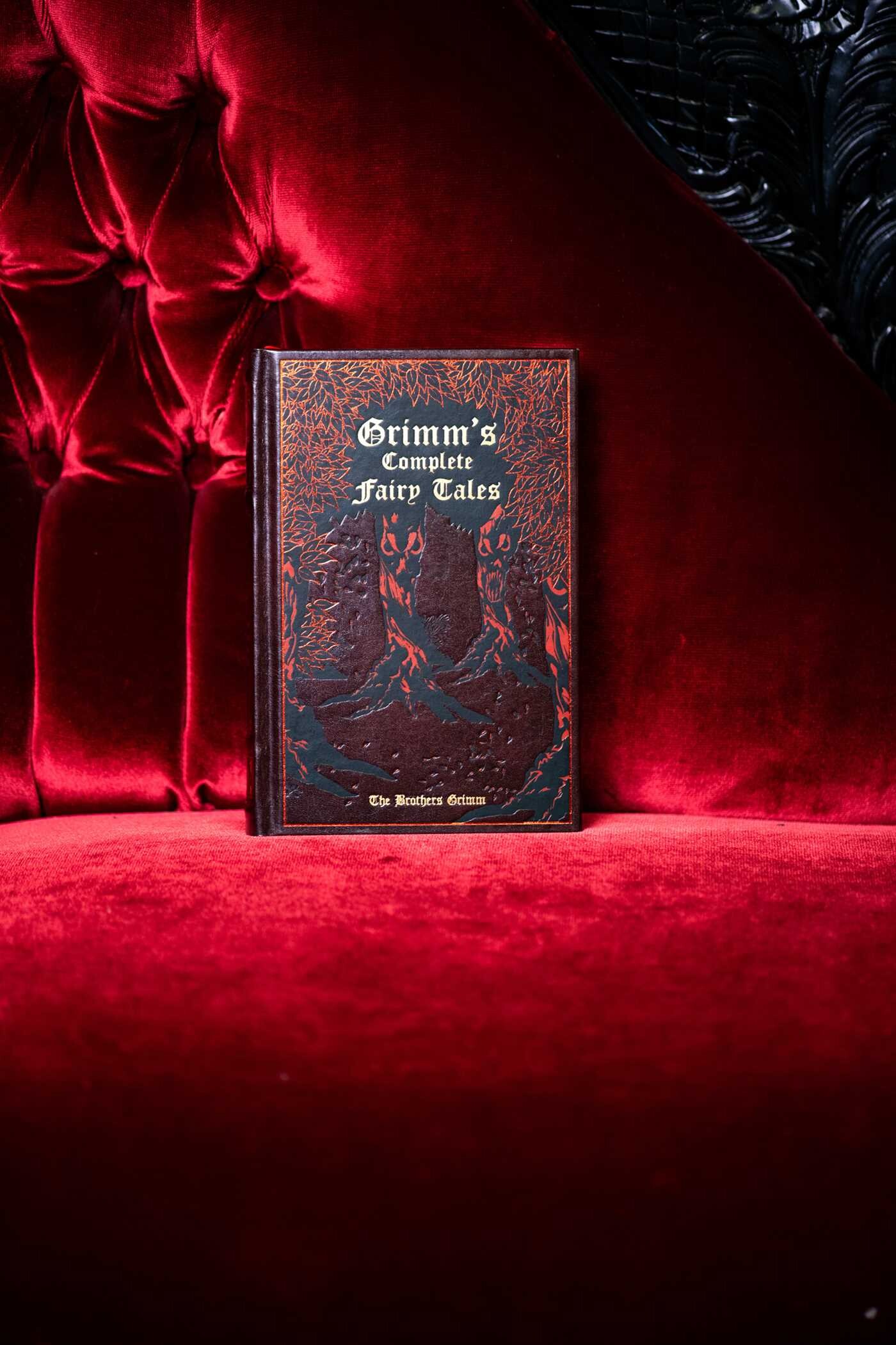 Grimm's Complete Fairy Tales
