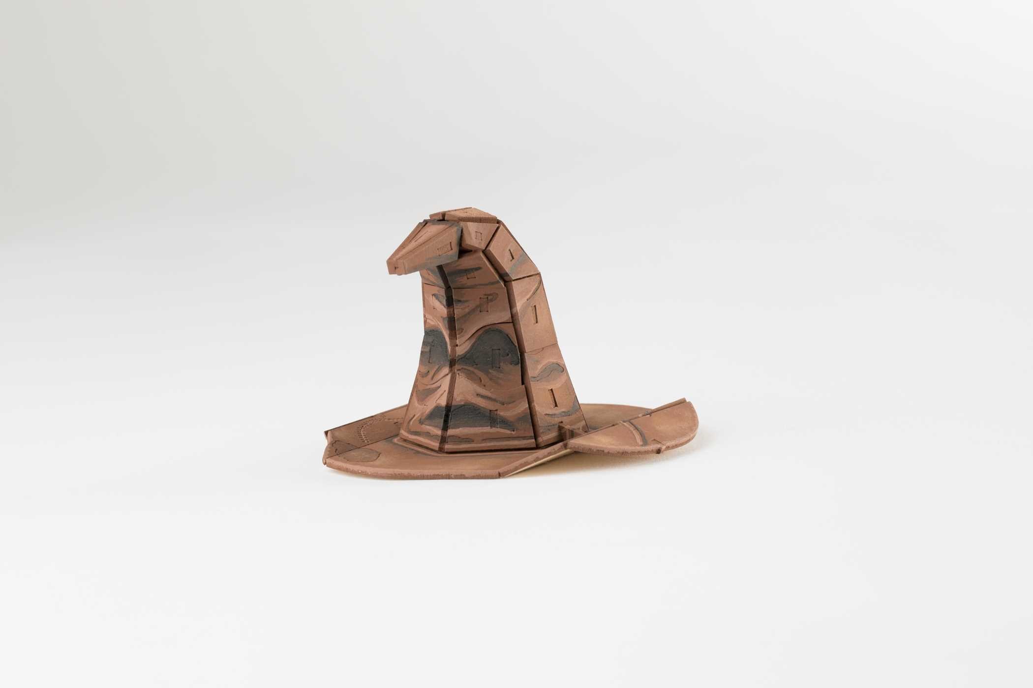 IncrediBuilds: Harry Potter: Sorting Hat Deluxe Book and Model Set