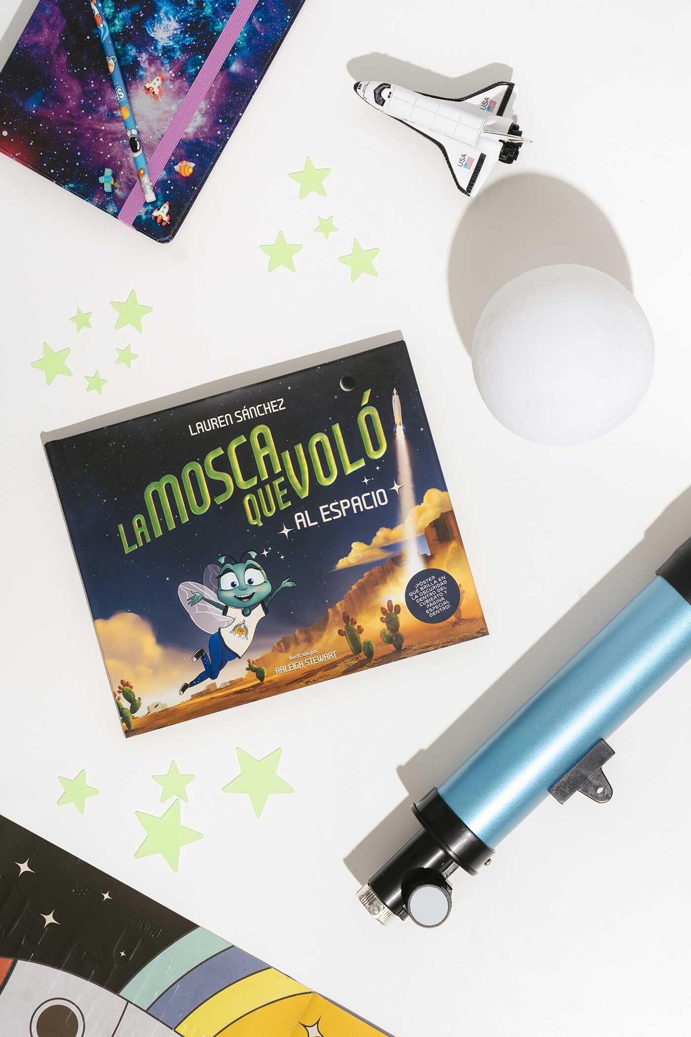 mosca que voló al espacio (The Fly Who Flew to Space Spanish Edition)