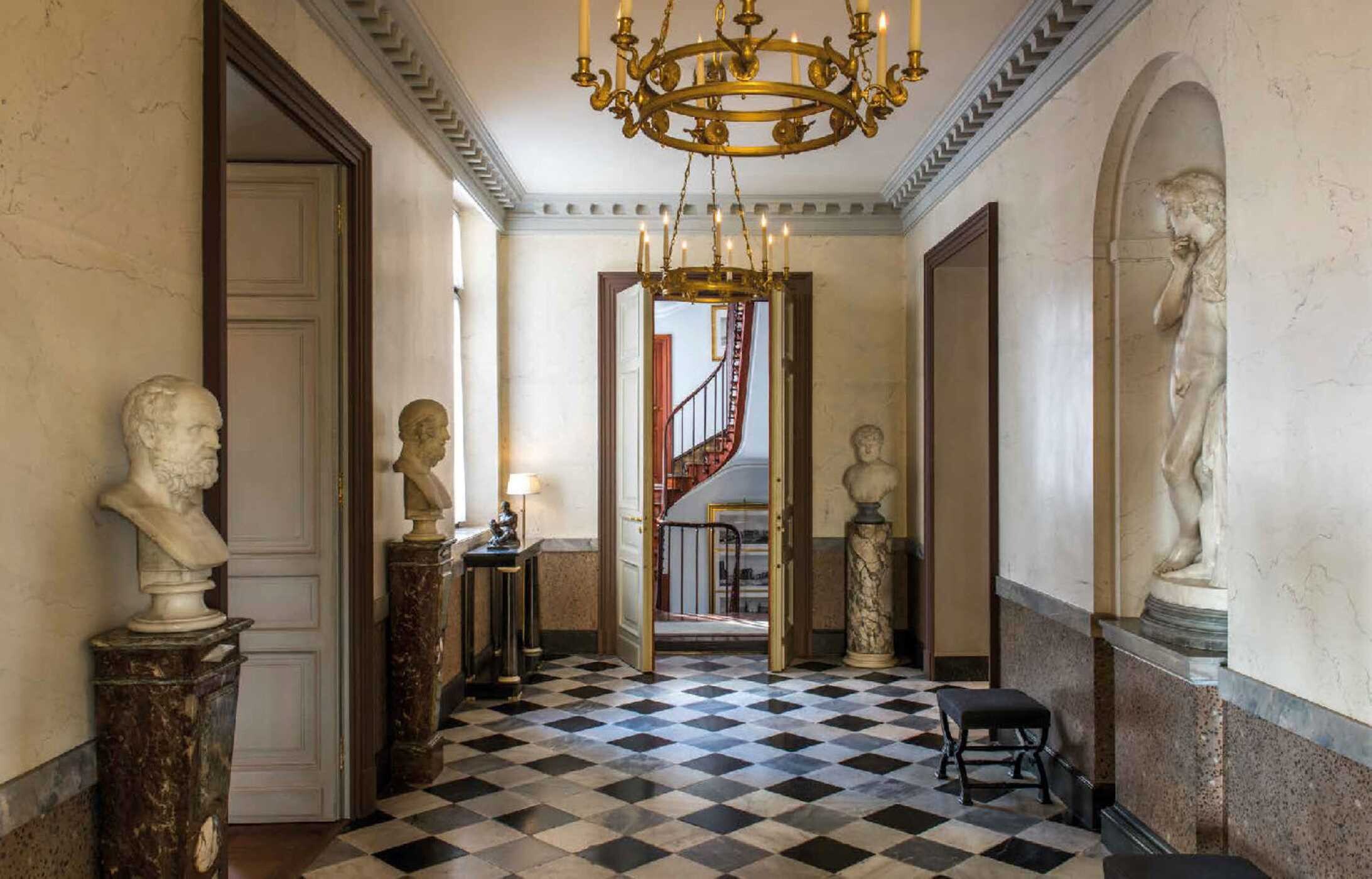 Paris Living